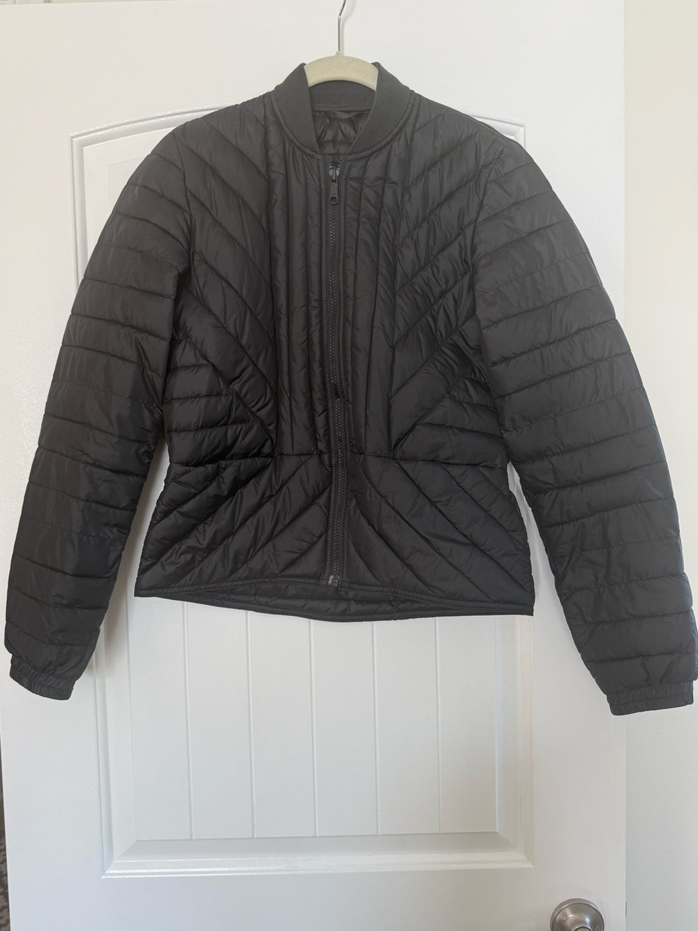 GAP Women's Black Quilted Puffer Jacket